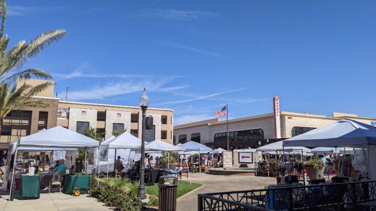 青空市場の様子